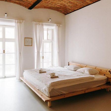 Apartmany Starak V Historickem Centru Znojma Зноймо Екстер'єр фото