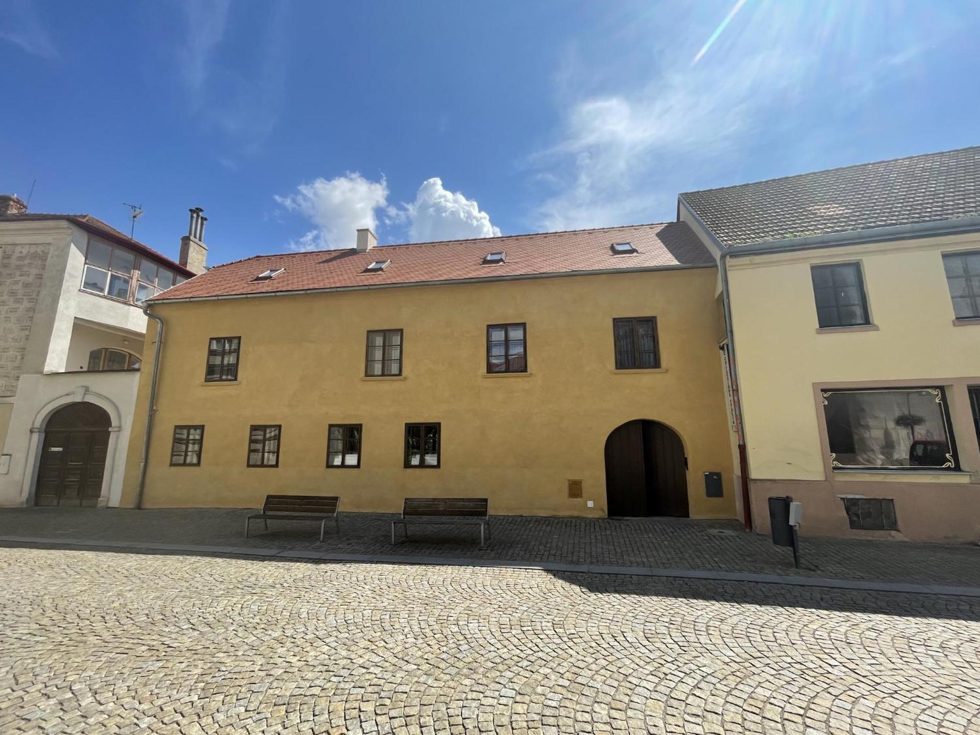Apartmany Starak V Historickem Centru Znojma Зноймо Екстер'єр фото